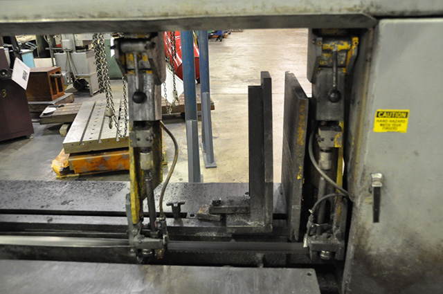 25" x 36" W.F. WELLS ... "SEMI AUTOMATIC" HORIZONTAL BANDSAW